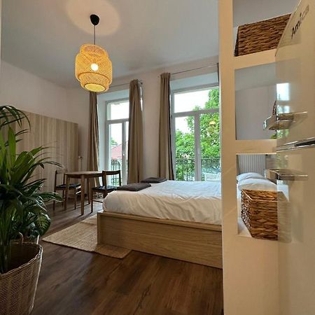 Studio Na Starej Ochocie Apartment Warsaw Exterior photo