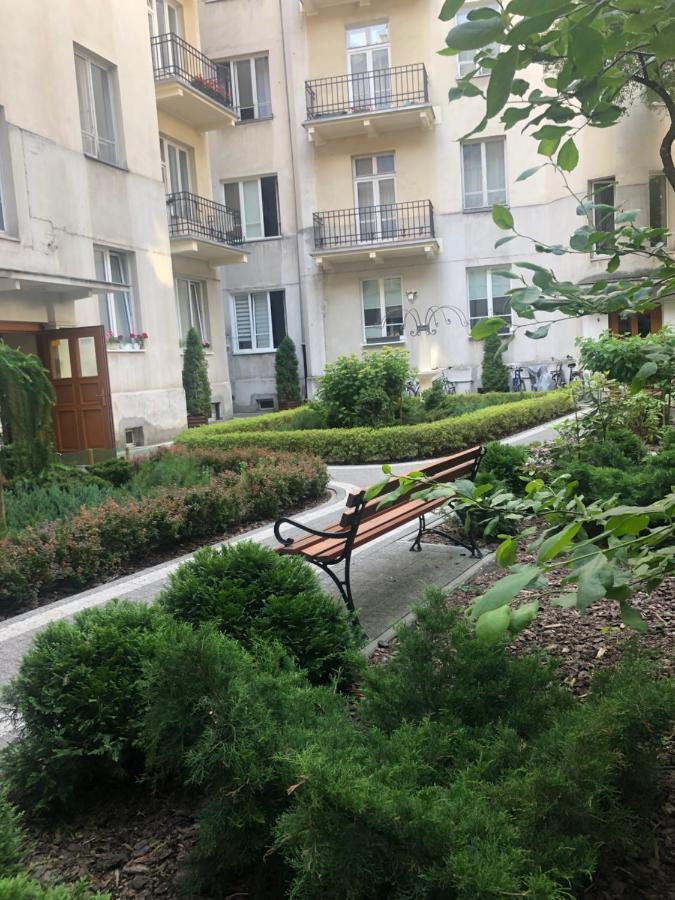 Studio Na Starej Ochocie Apartment Warsaw Exterior photo